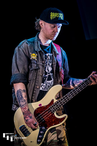 ?? on bass