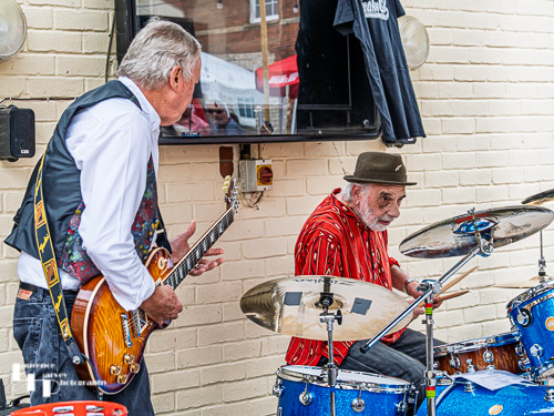 Tony Harris on guitar, Ed Marks on drums