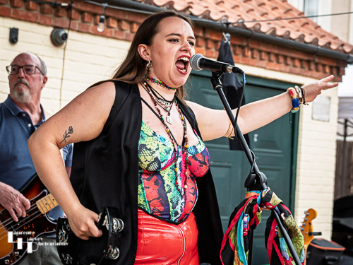 Gemma Elmes on vocals