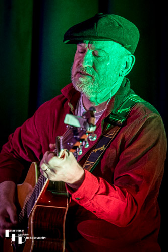 Andy Heasman on guitar & vocals