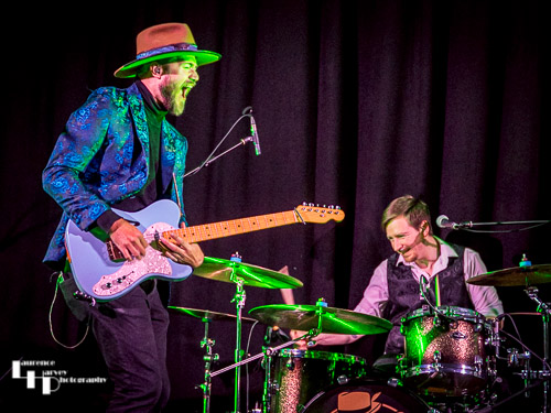 Thomas Heppell on vocals & guitar, Jack Bryant on drums