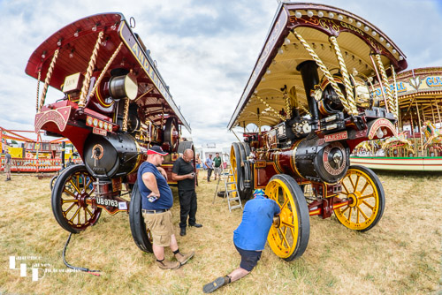 Traction engines 